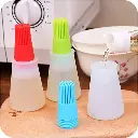 Silicone paint brush with tank on card