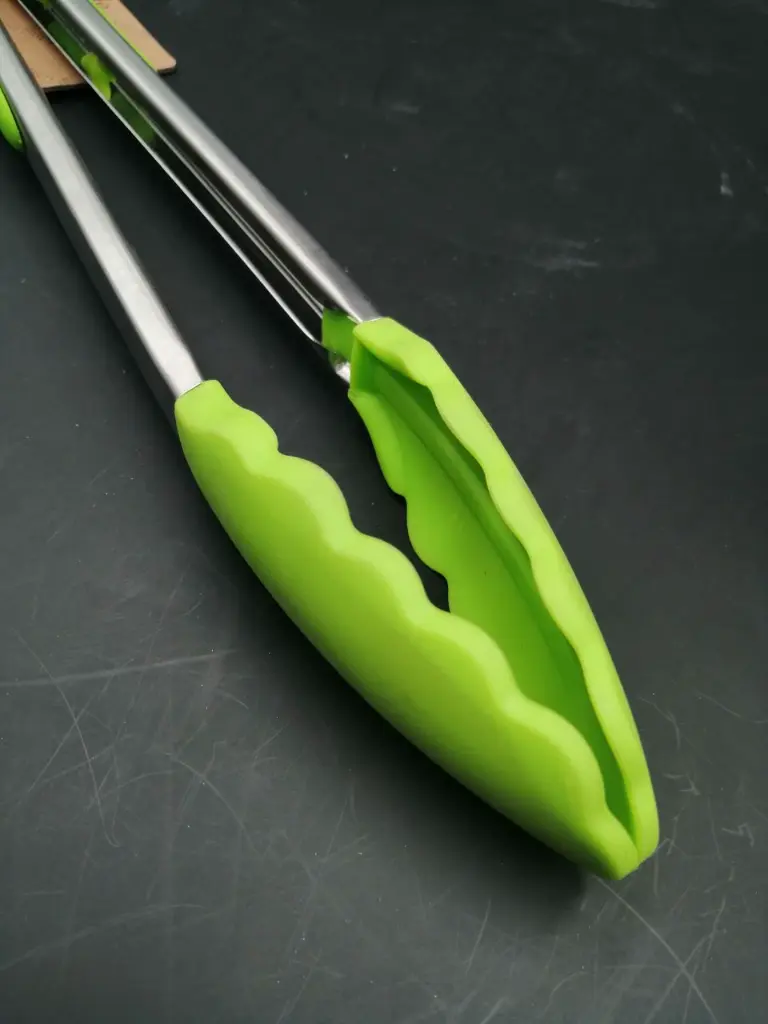 Stainless Steel*Silicone Roasting Mask 12 Inch