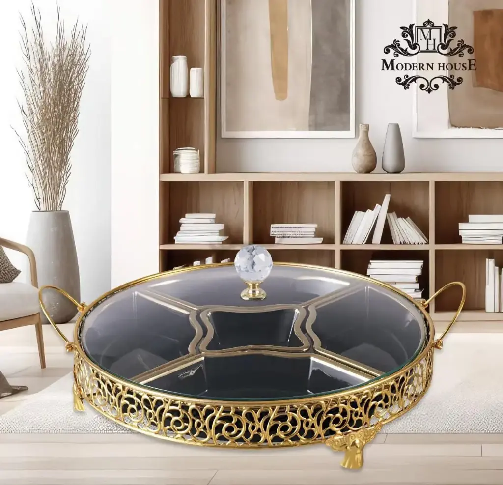 Divided into 975 gold