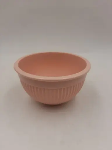 [20188_223520188010] Small round colored bowl with a rim